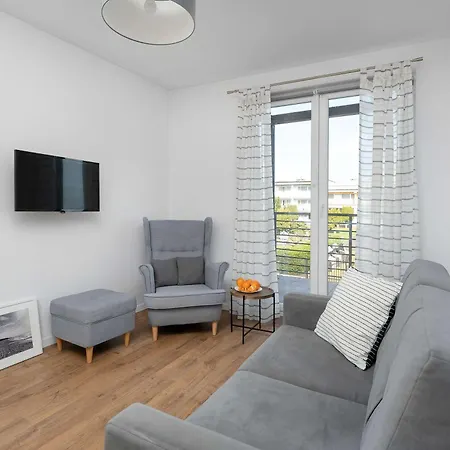 Cozy With Balcony Near The Sea By Renters Apartamento *